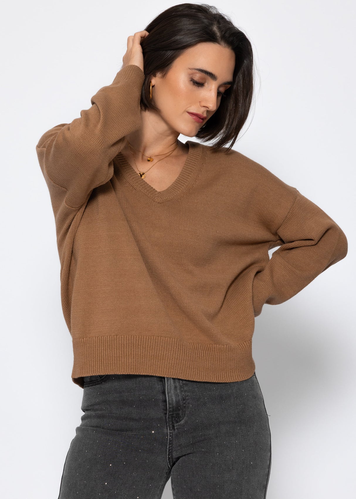 Oversize Baumwoll-Pullover mit tiefem V-Ausschnitt - braun