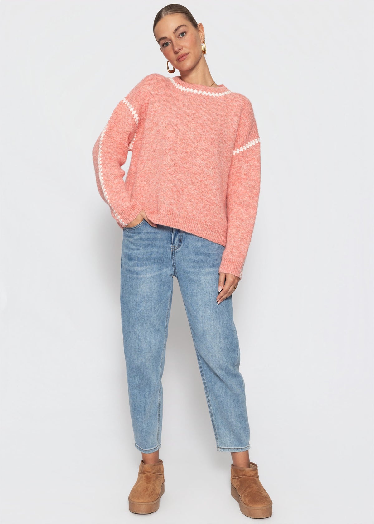 Pullover mit Ziernähten und Wollanteil - lachs