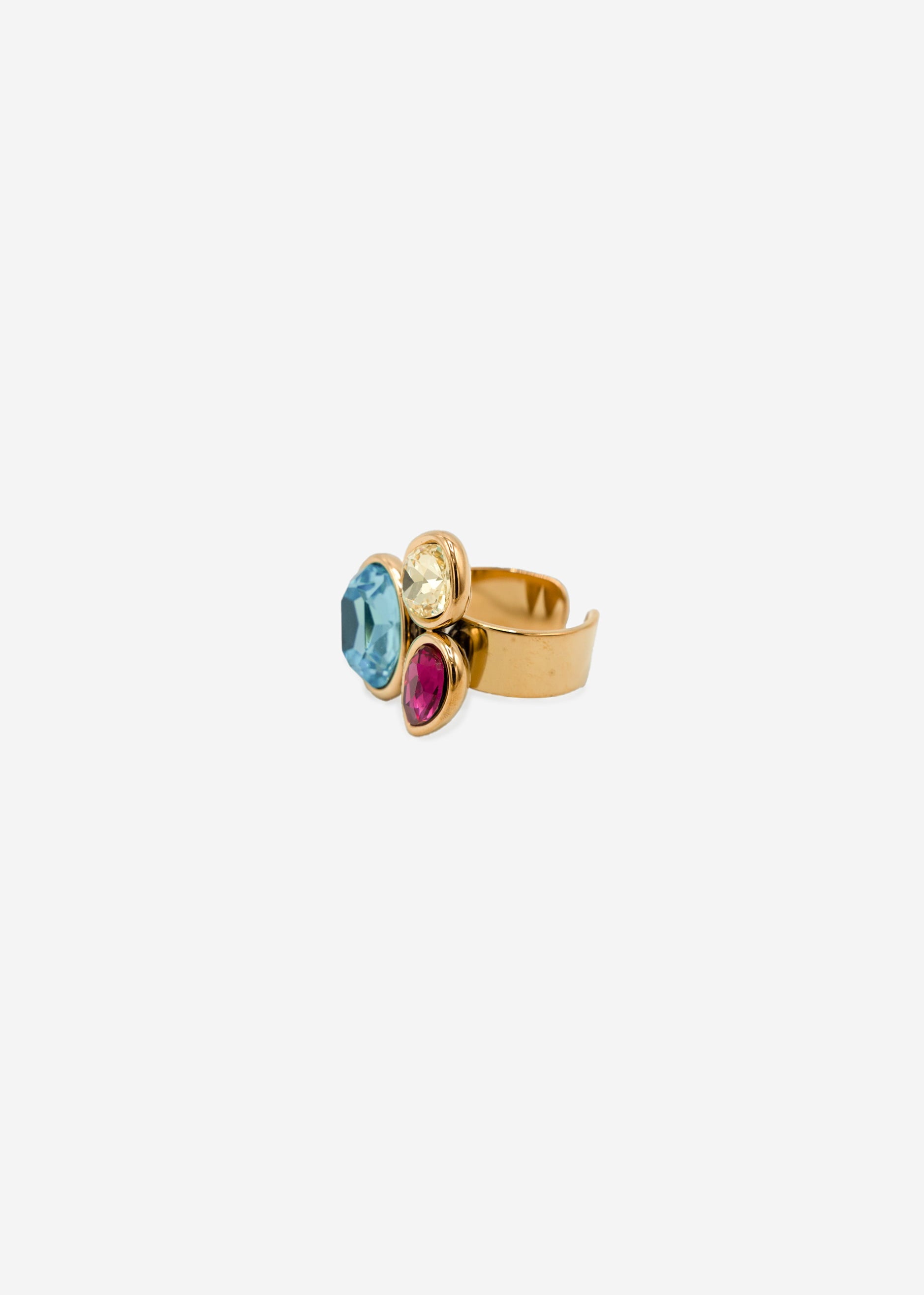 Ring with 3 colorful gemstones - gold
