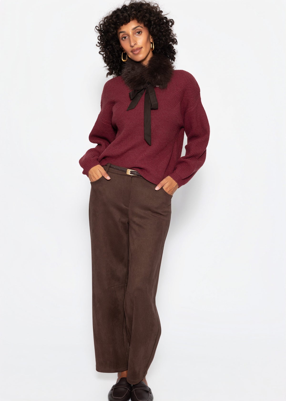 Rippstrickpullover mit hohem V-Ausschnitt - berry