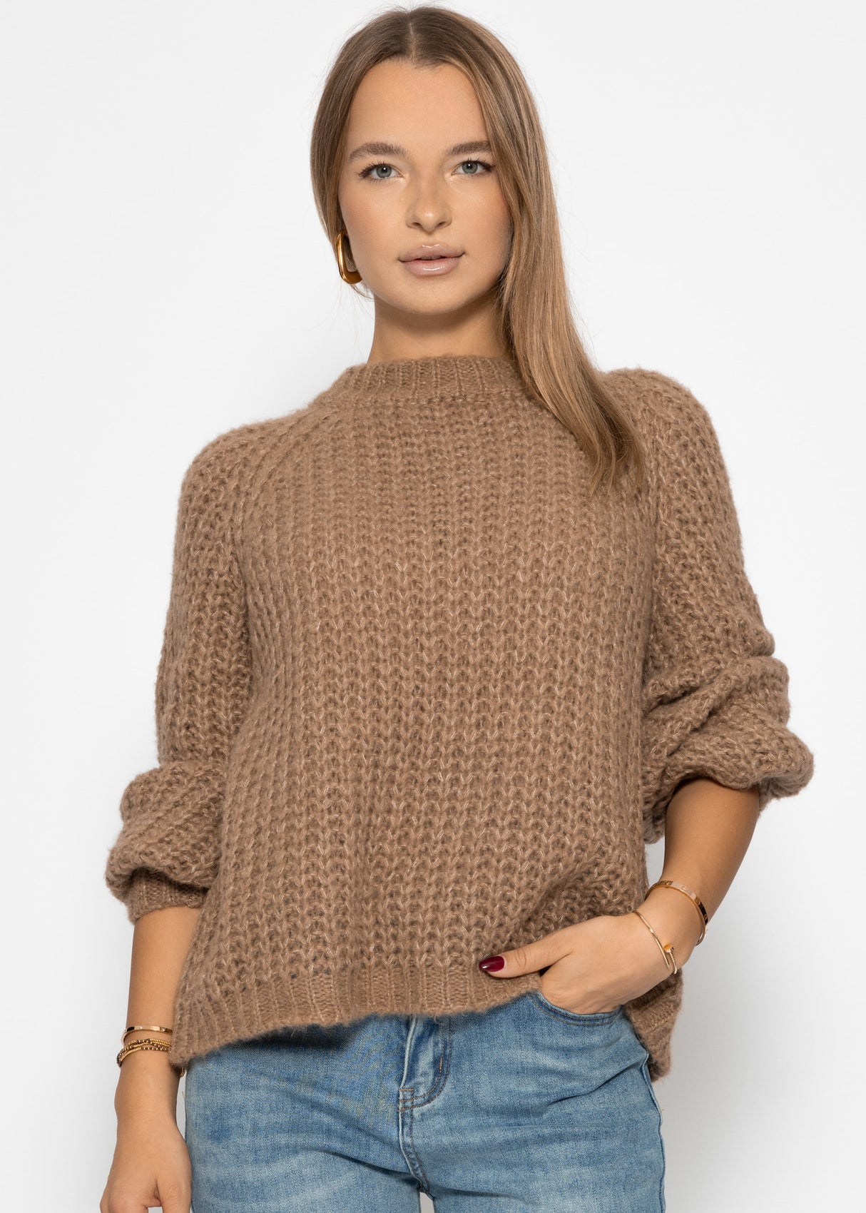 Chunky knit sweater with bow detail - brown