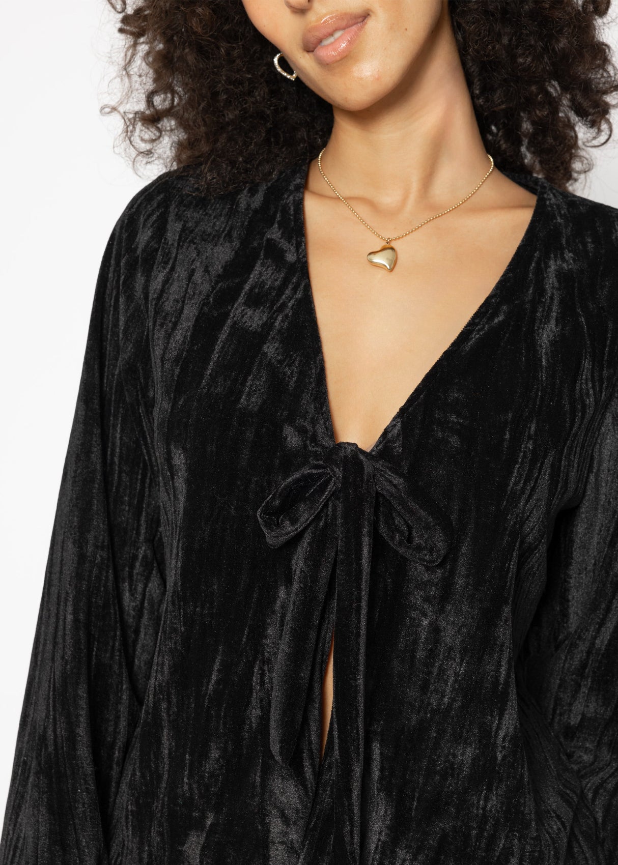 Velvet jacket with bow closure - black