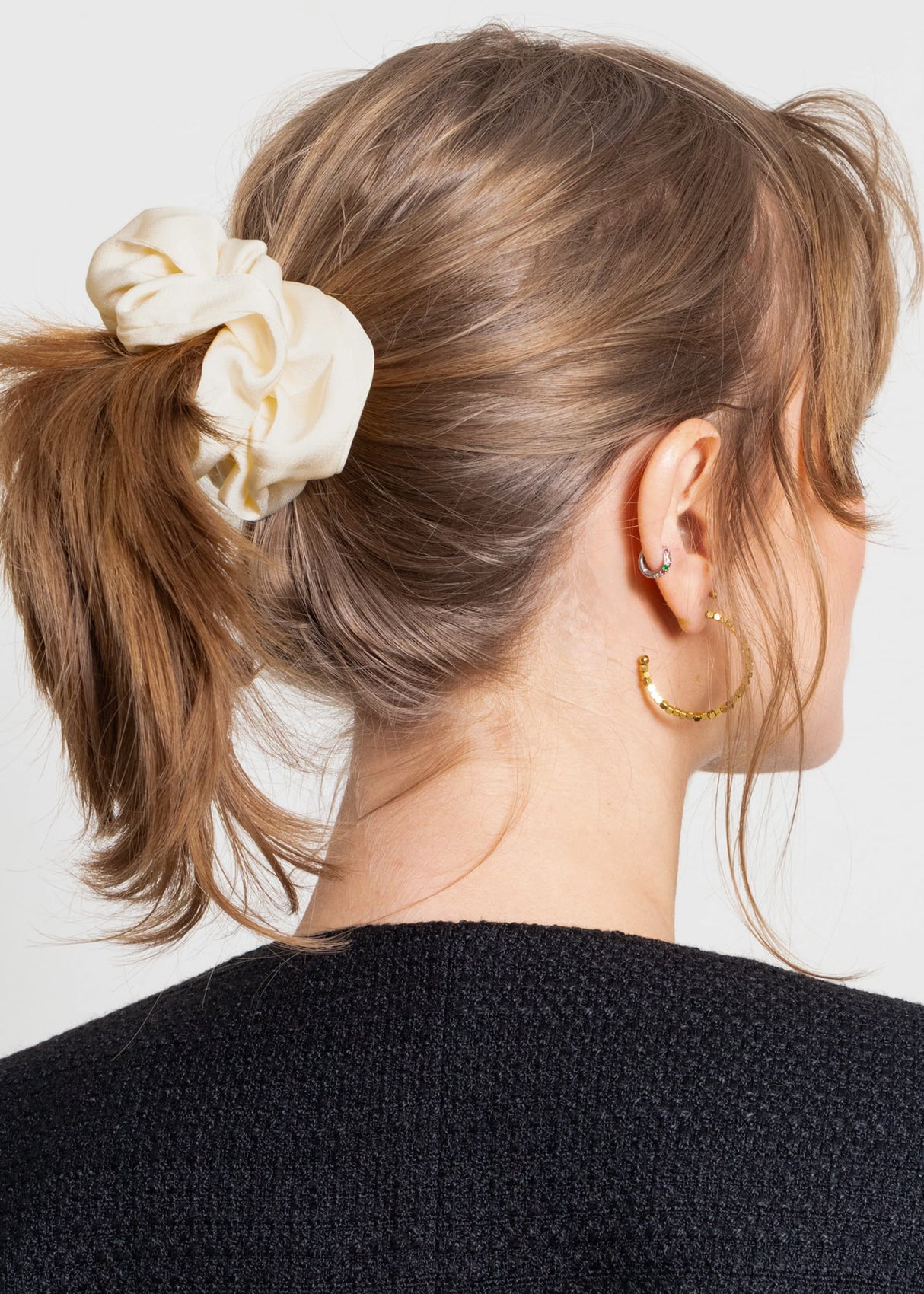 Satin scrunchie, off-white