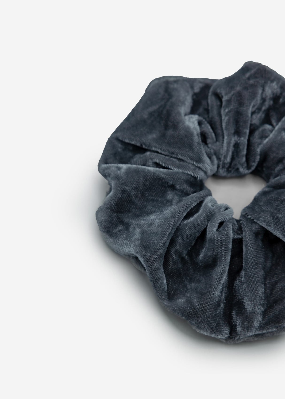 Velvet scrunchie - dark grey