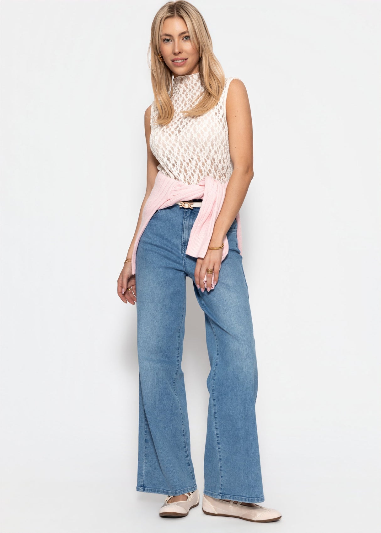 Spitzen-Top mit Stehkragen - offwhite