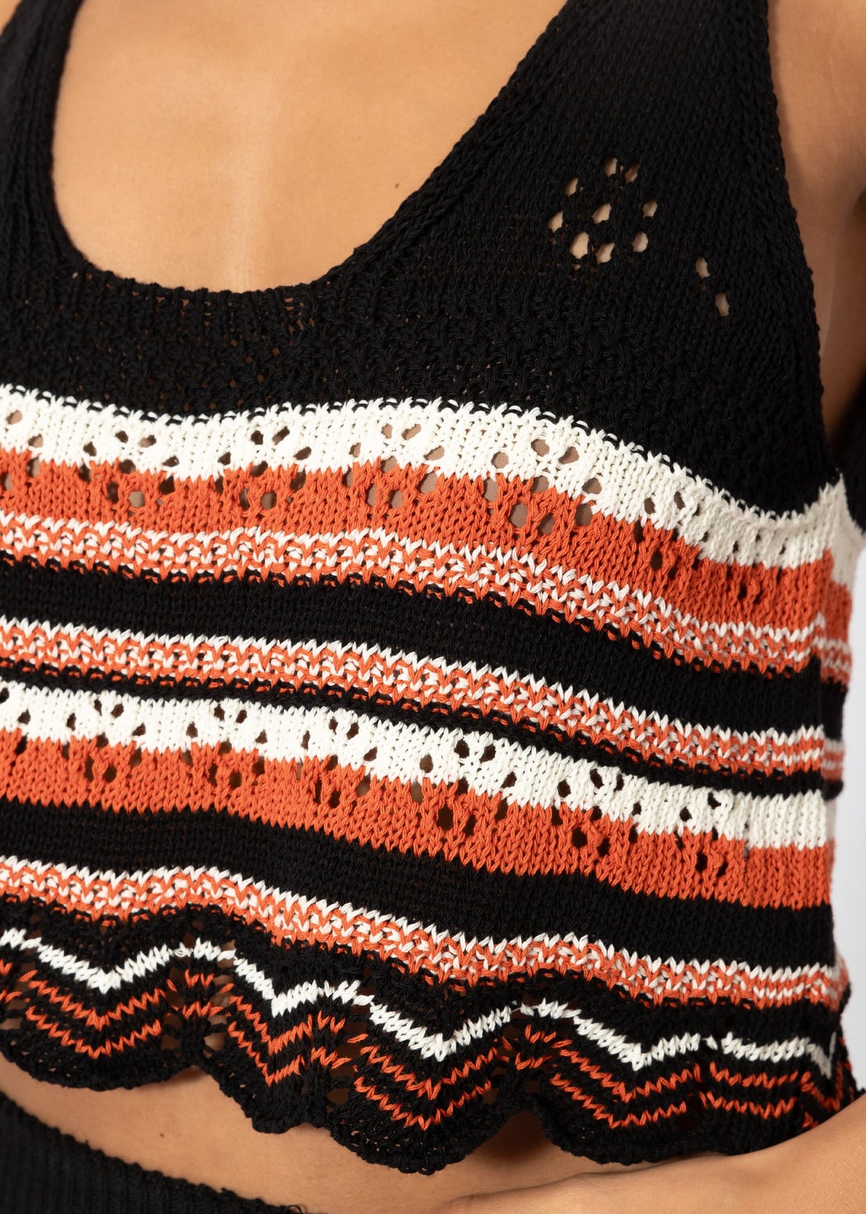 Knit top with zigzag pattern - black-off-white-lobster