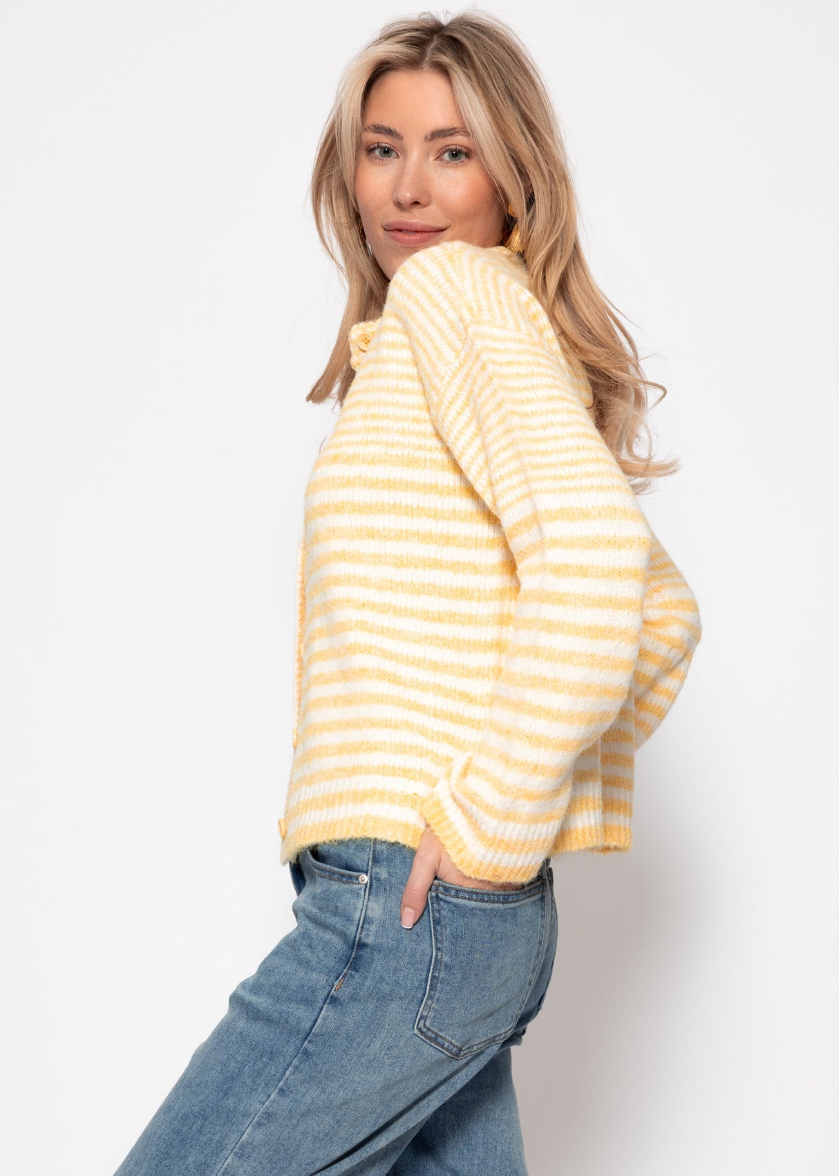 Cardigan with graphic striped pattern - yellow