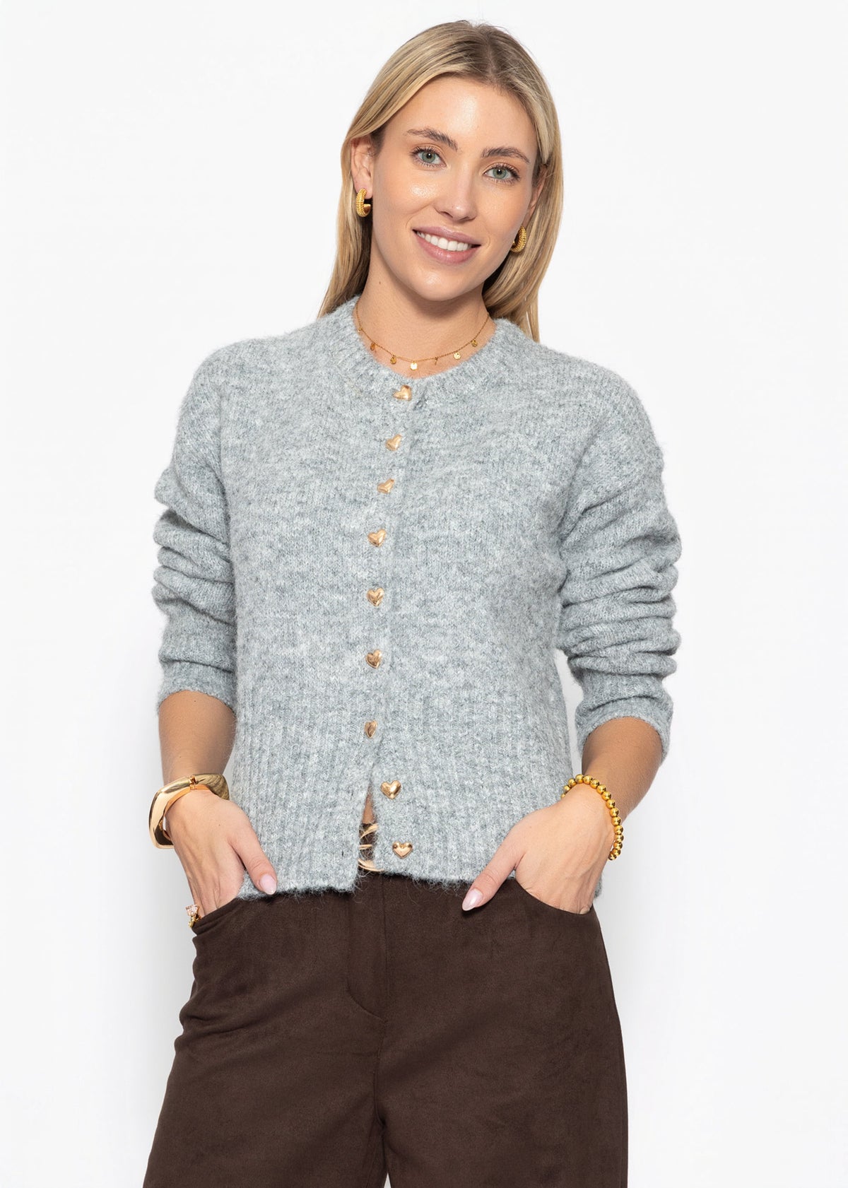 Strickjacke mit Herzknöpfen - grau
