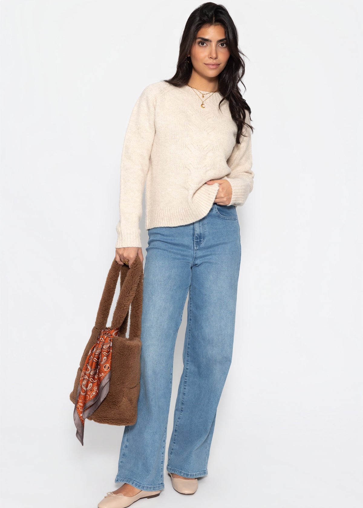 Strickpullover mit Zopfmuster - beige