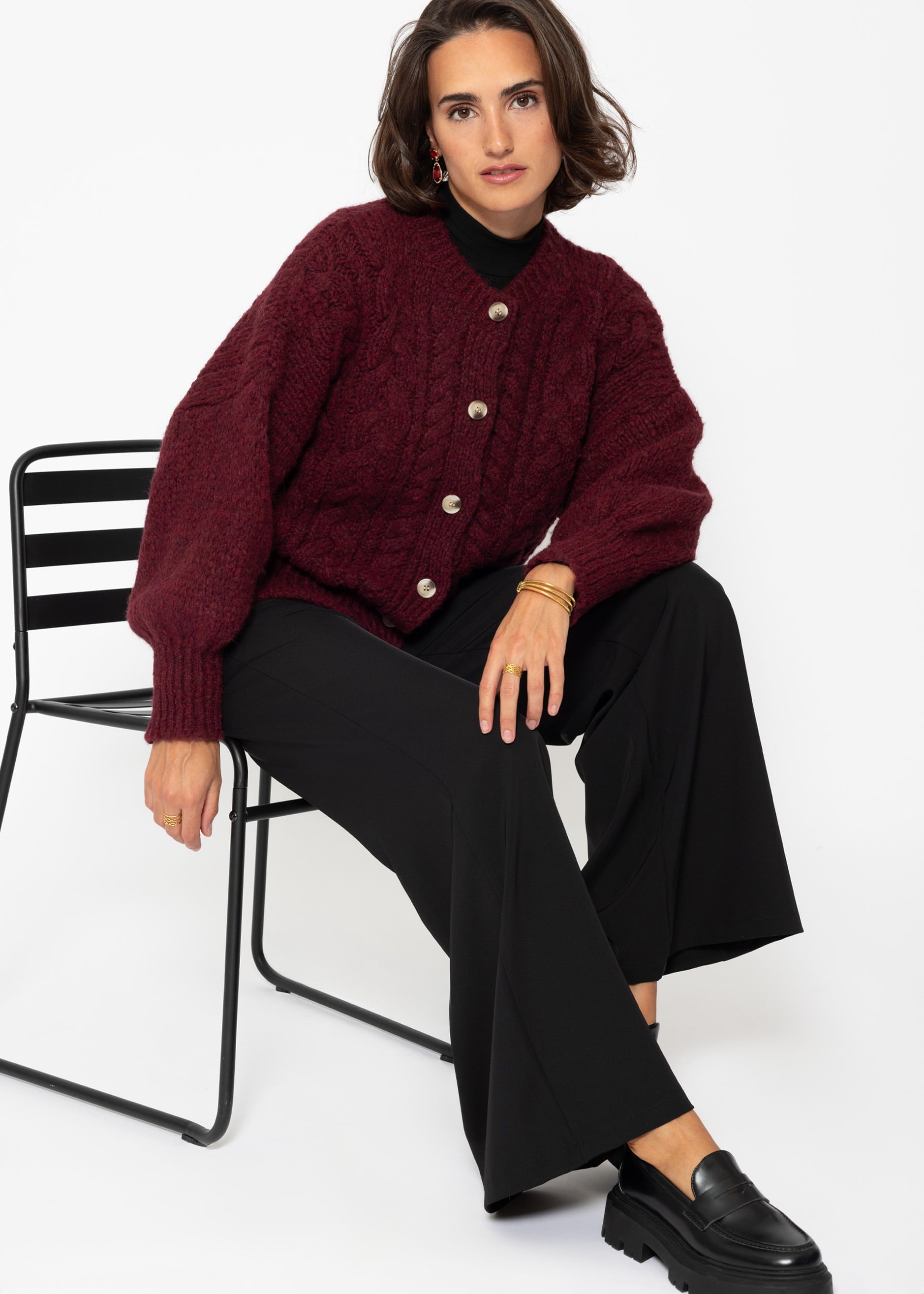 Super fluffy cable-knit cardigan - burgundy