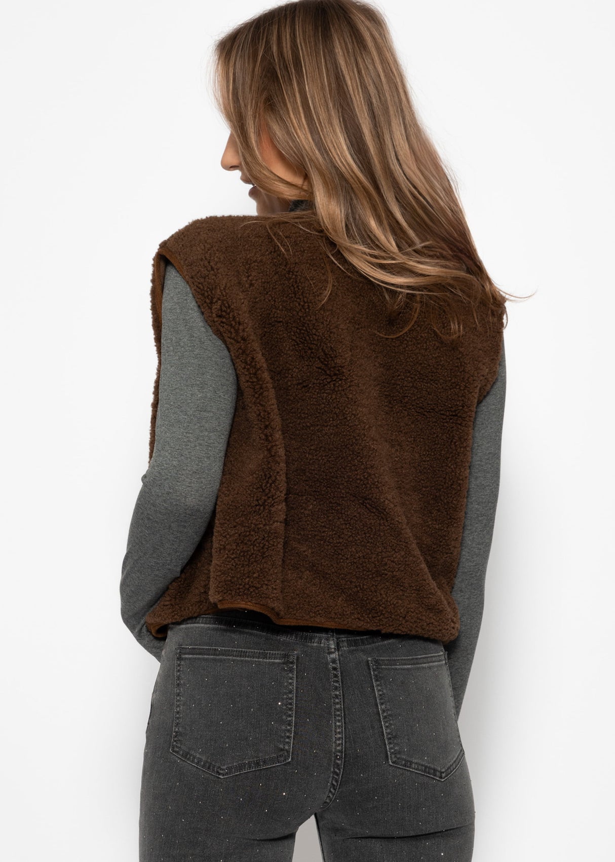 Teddy vest with buttons - brown