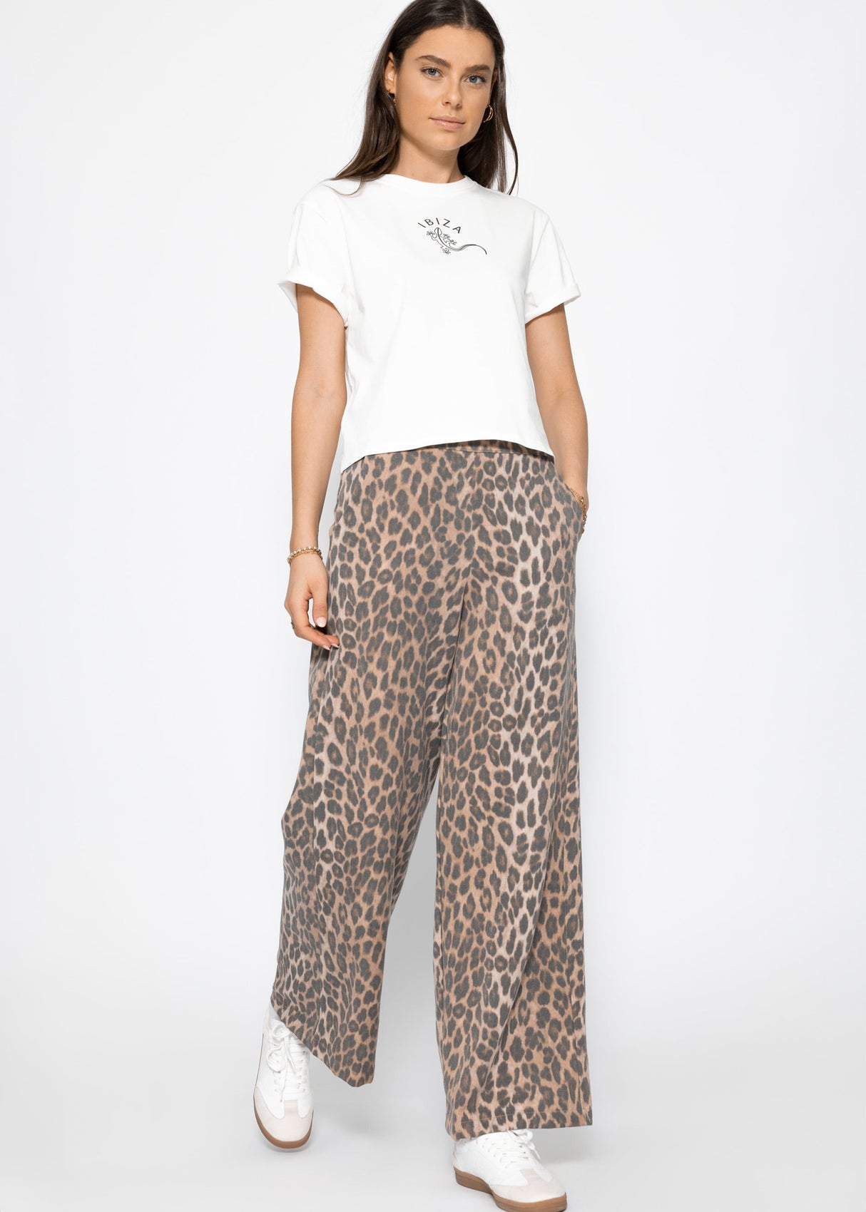 T-shirt with Ibiza print - off-white