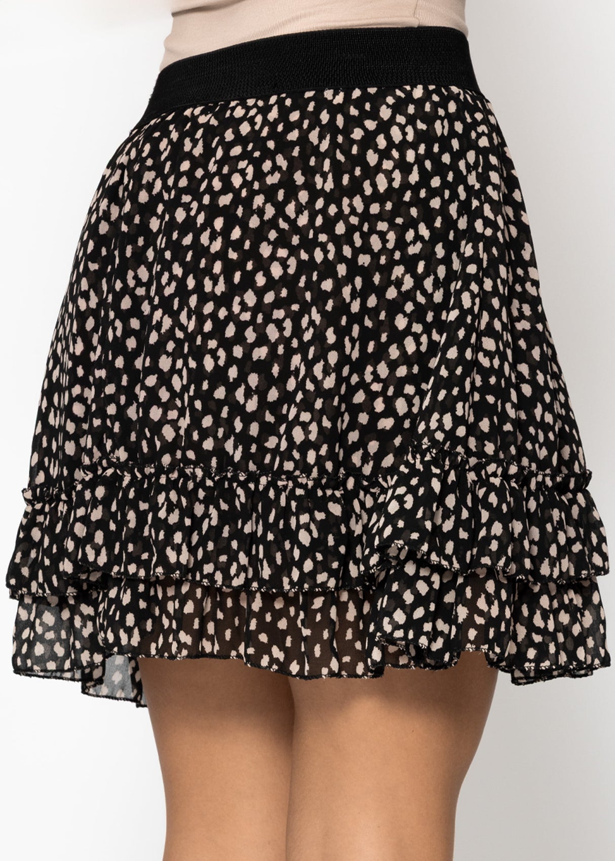 Flounce skirt with ruffles, black