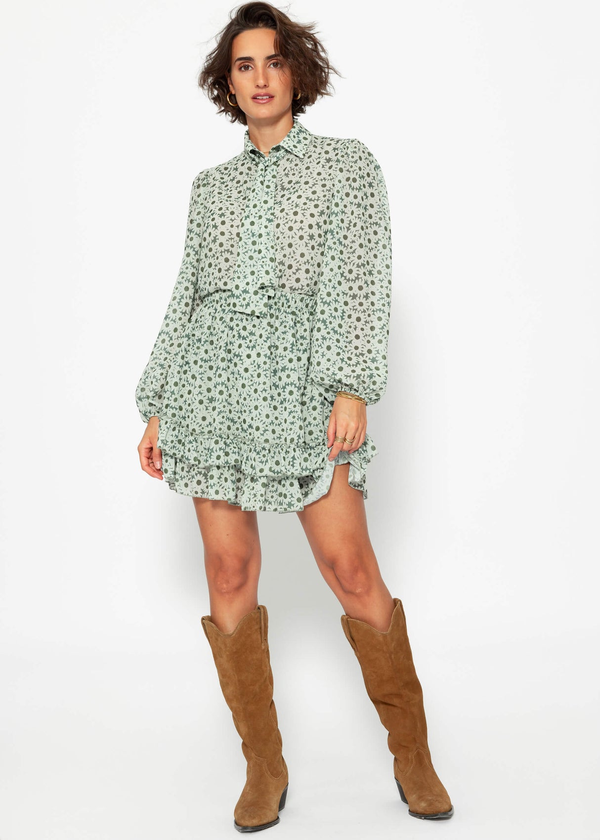 Flounce skirt with ruffles and floral print - green