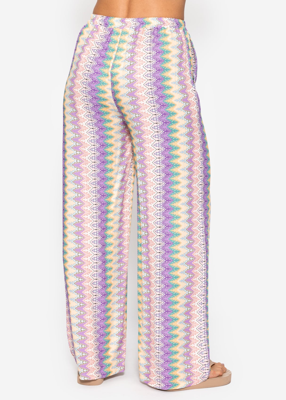 Wide trousers with multicolor pattern-lilac-pink