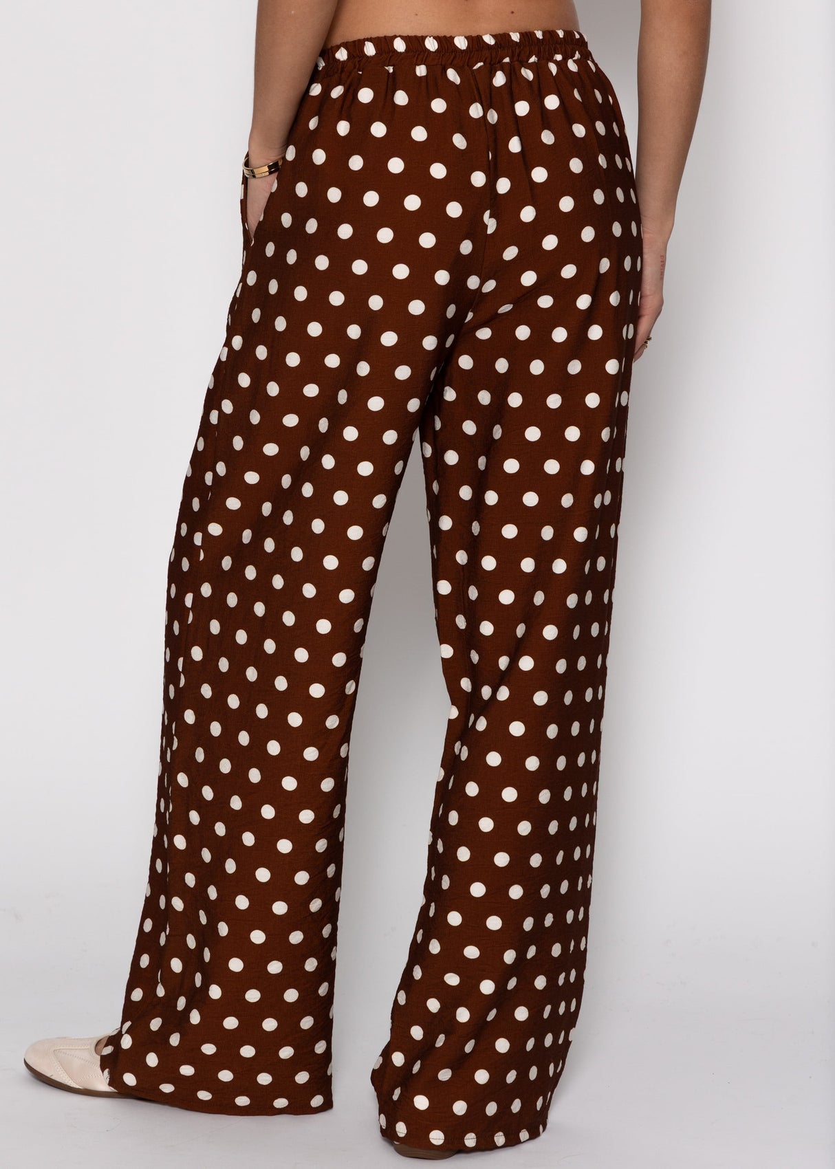Weite Hose mit Punktemuster - braun-beige