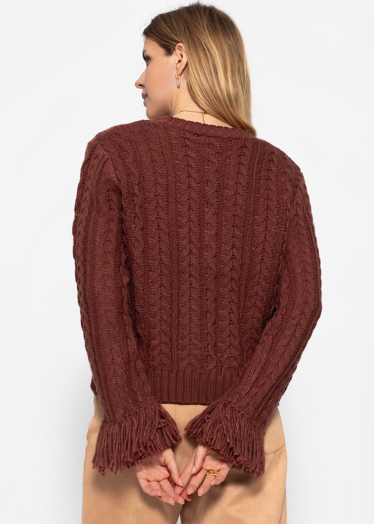 Zopfstrick-Cardigan mit Fransenbündchen - rostrot