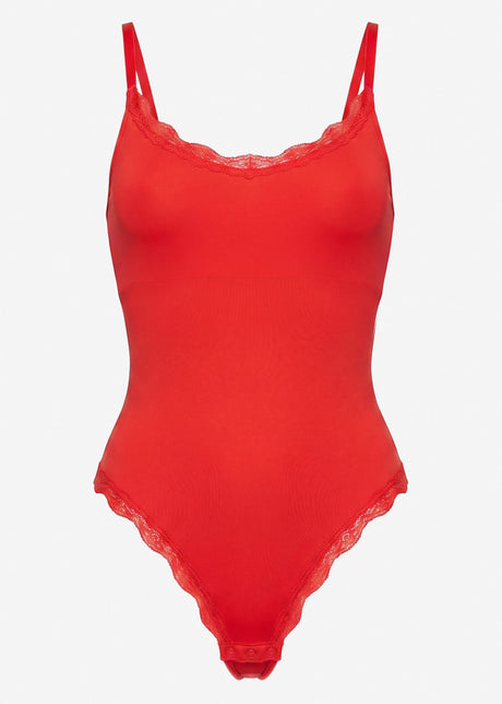 Bodysuit Sculpting Shapewear mit String und Spitze - rot by SASSYCLASSY