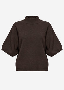 Short-sleeved knit jumper with wide raglan sleeves - brown