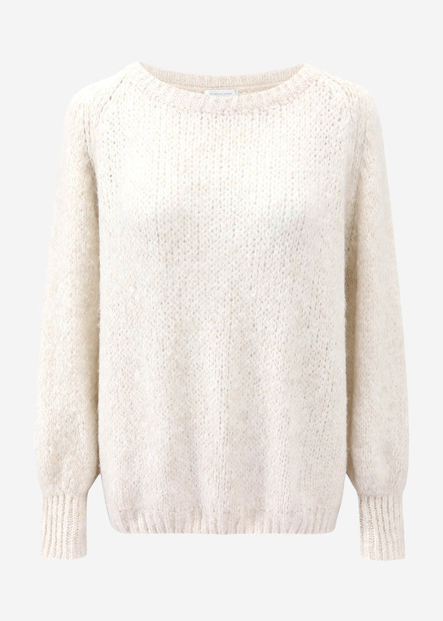 Flauschiger Pullover mit U-Boot Ausschnitt - offwhite