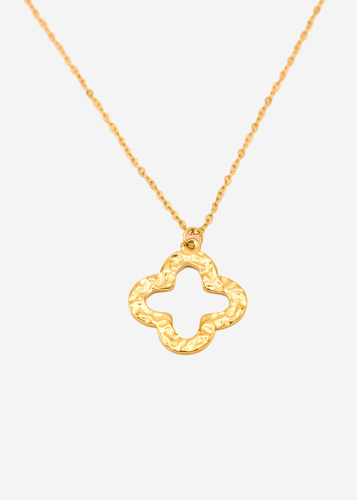 Necklace with clover leaf - gold