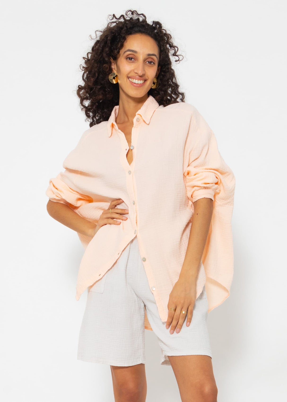 Musselin Bermuda-Shorts, hellbeige