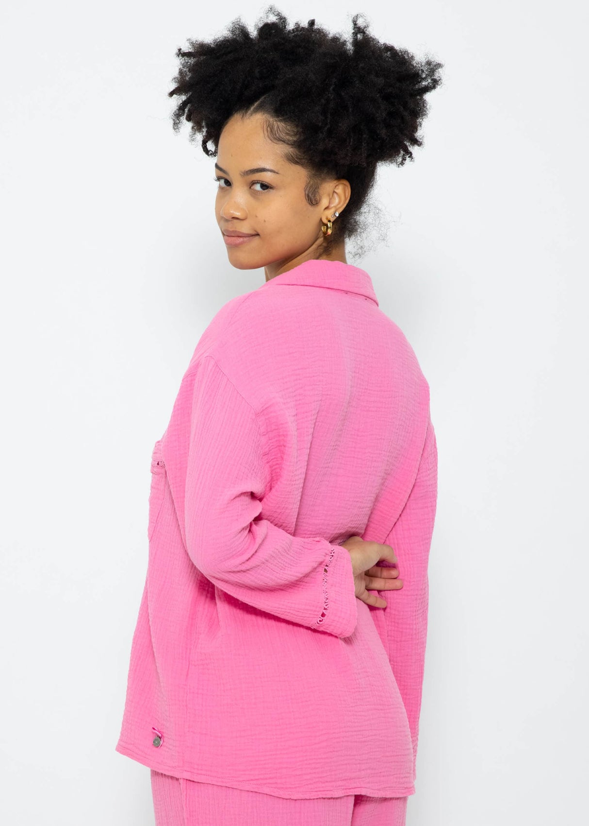 Muslin pajama blouse with lace trim - pink