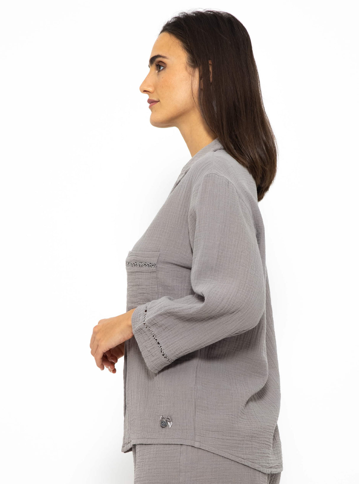 Muslin pajama blouse with lace trim - taupe
