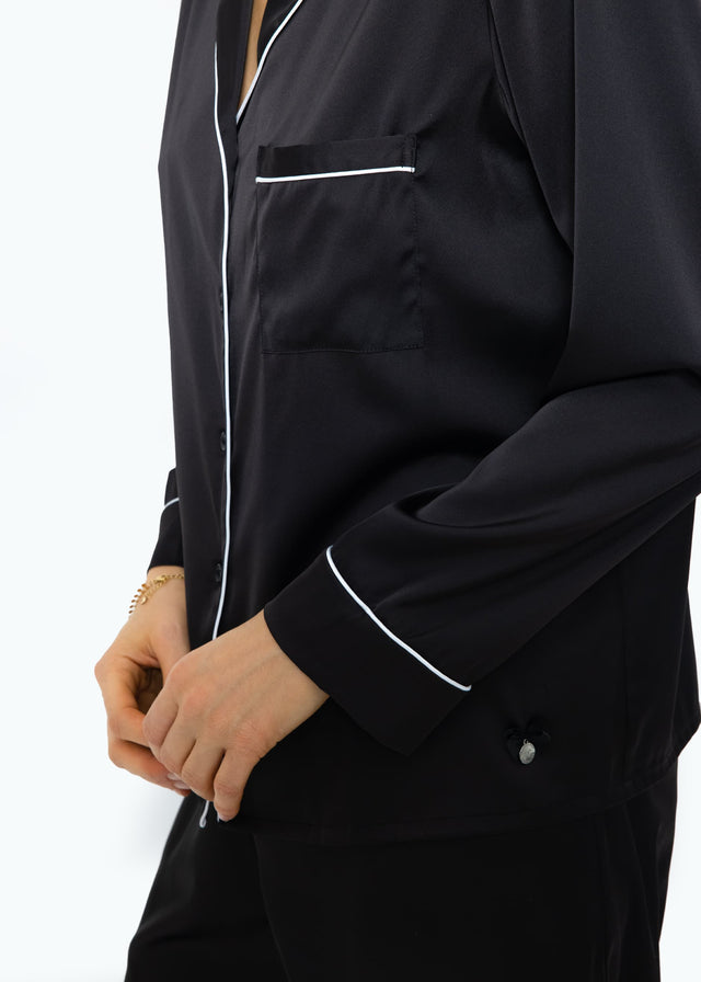 Satin pyjama blouse with piping - black