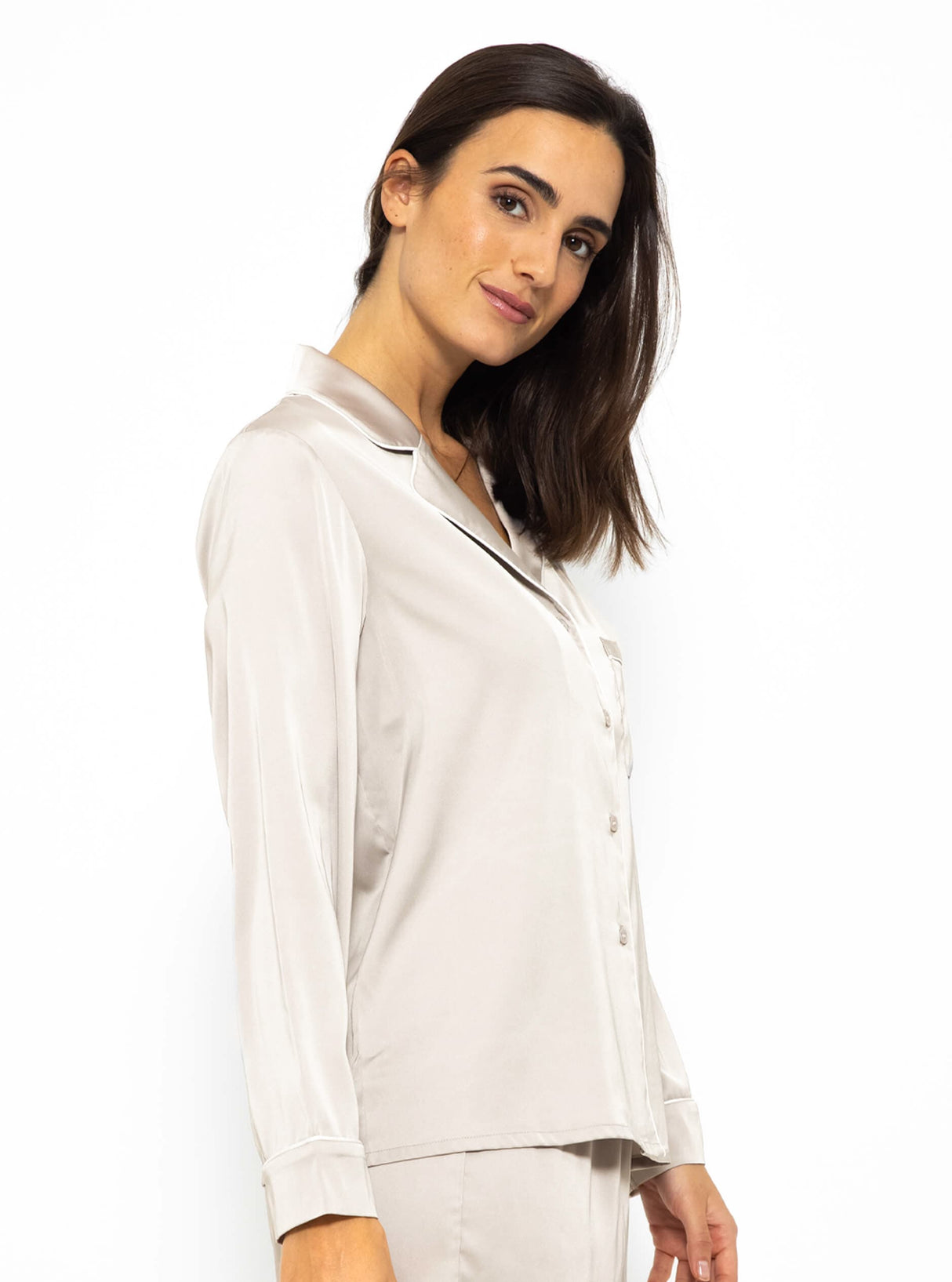 Satin pajama blouse with piping - champagne