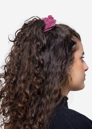 Velvet scrunchie, dark pink