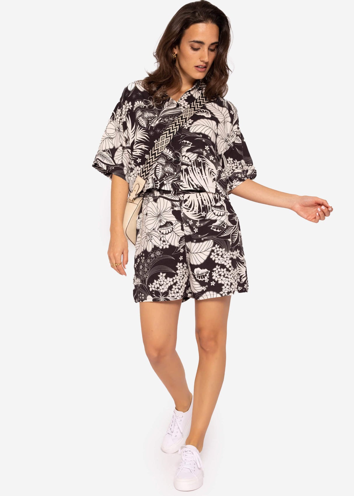 Printed shorts, black