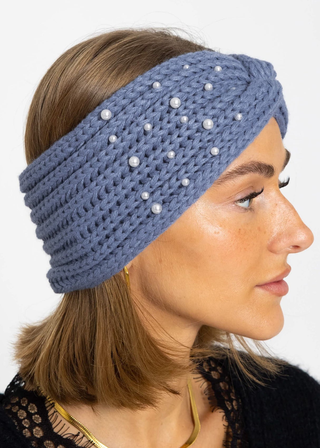 Knitted headband with pearls - blue