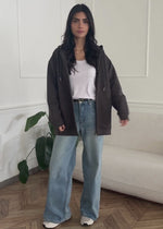 Tank top with neckline - white