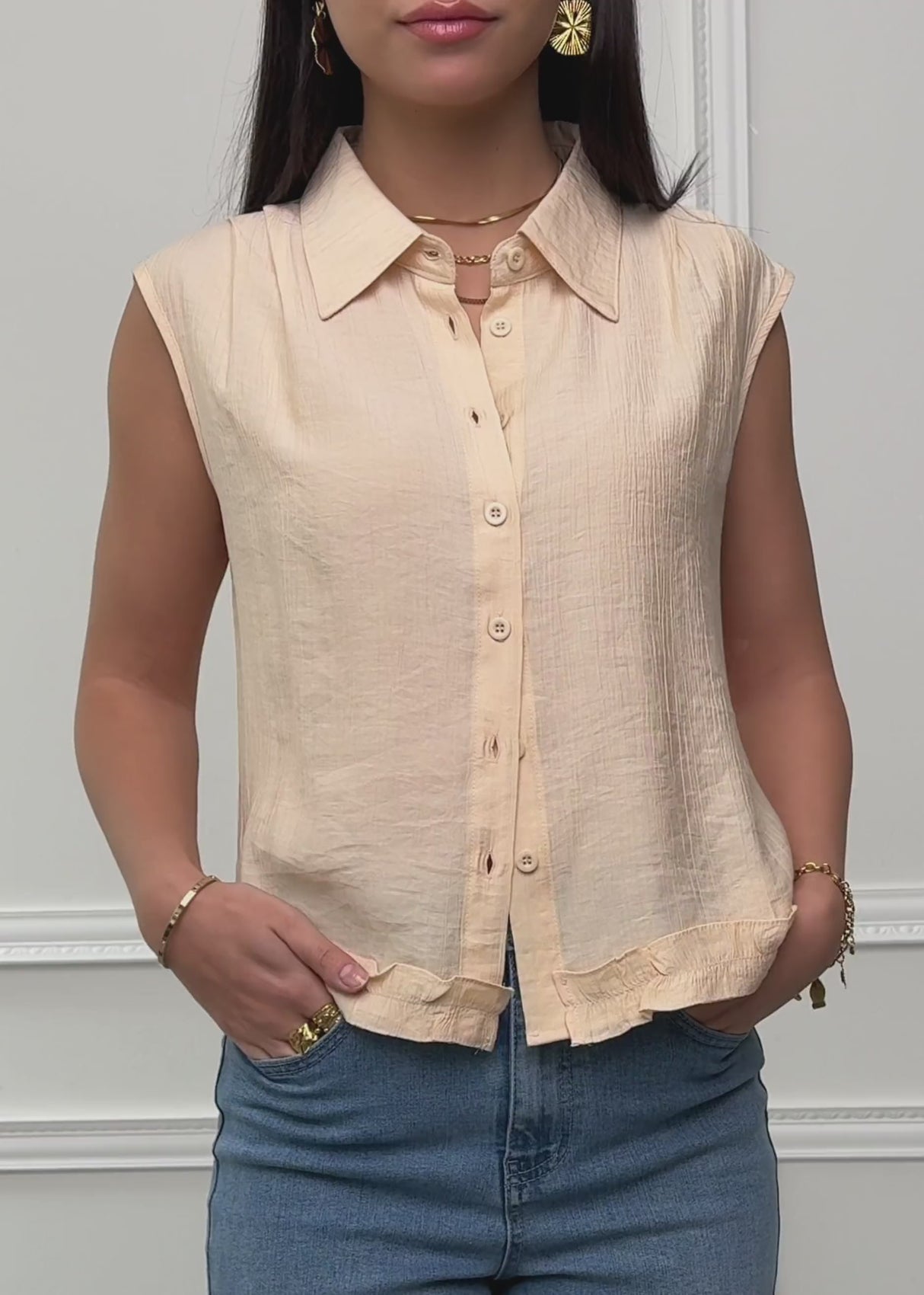 Ärmellose Chiffon Bluse - beige by SASSYCLASSY