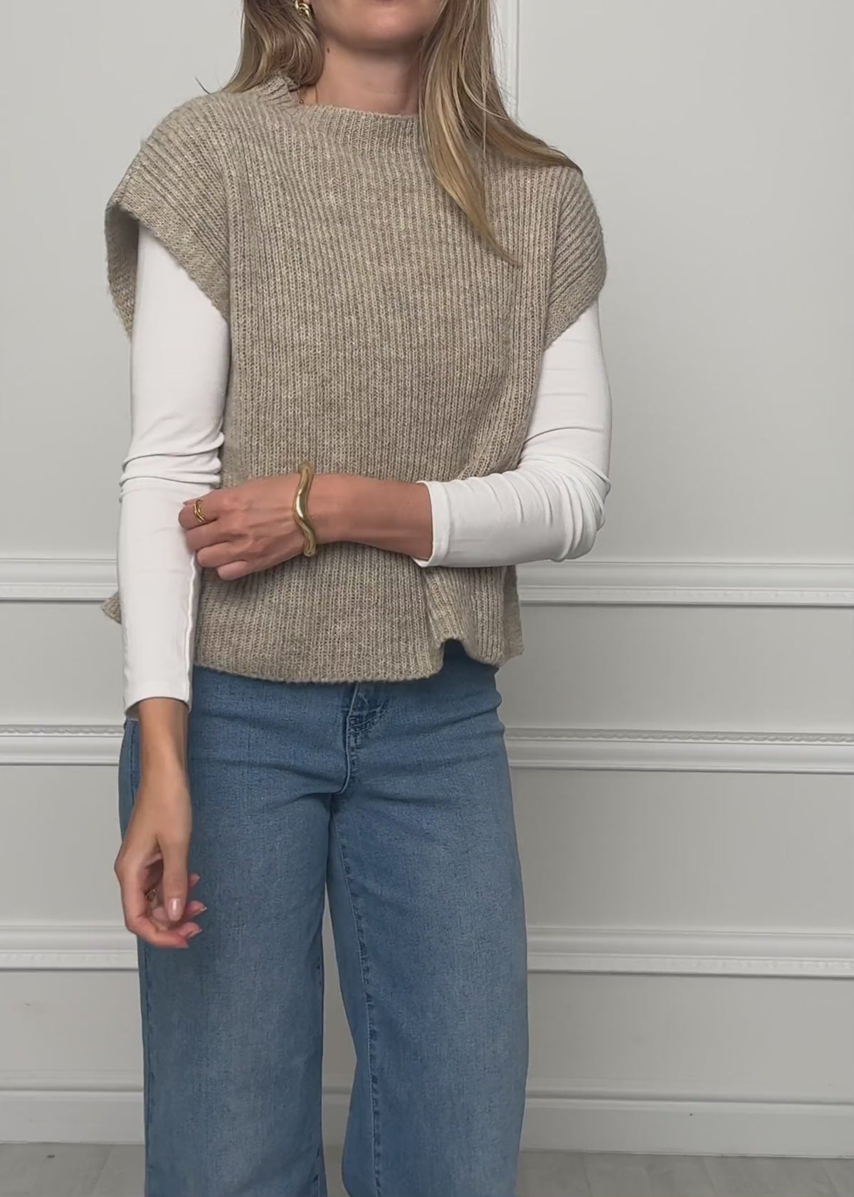 Rippstrick-Pullunder mit seitlichen Knöpfen - taupe by SASSYCLASSY