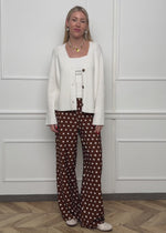 Weite Hose mit Punktemuster - braun-beige
