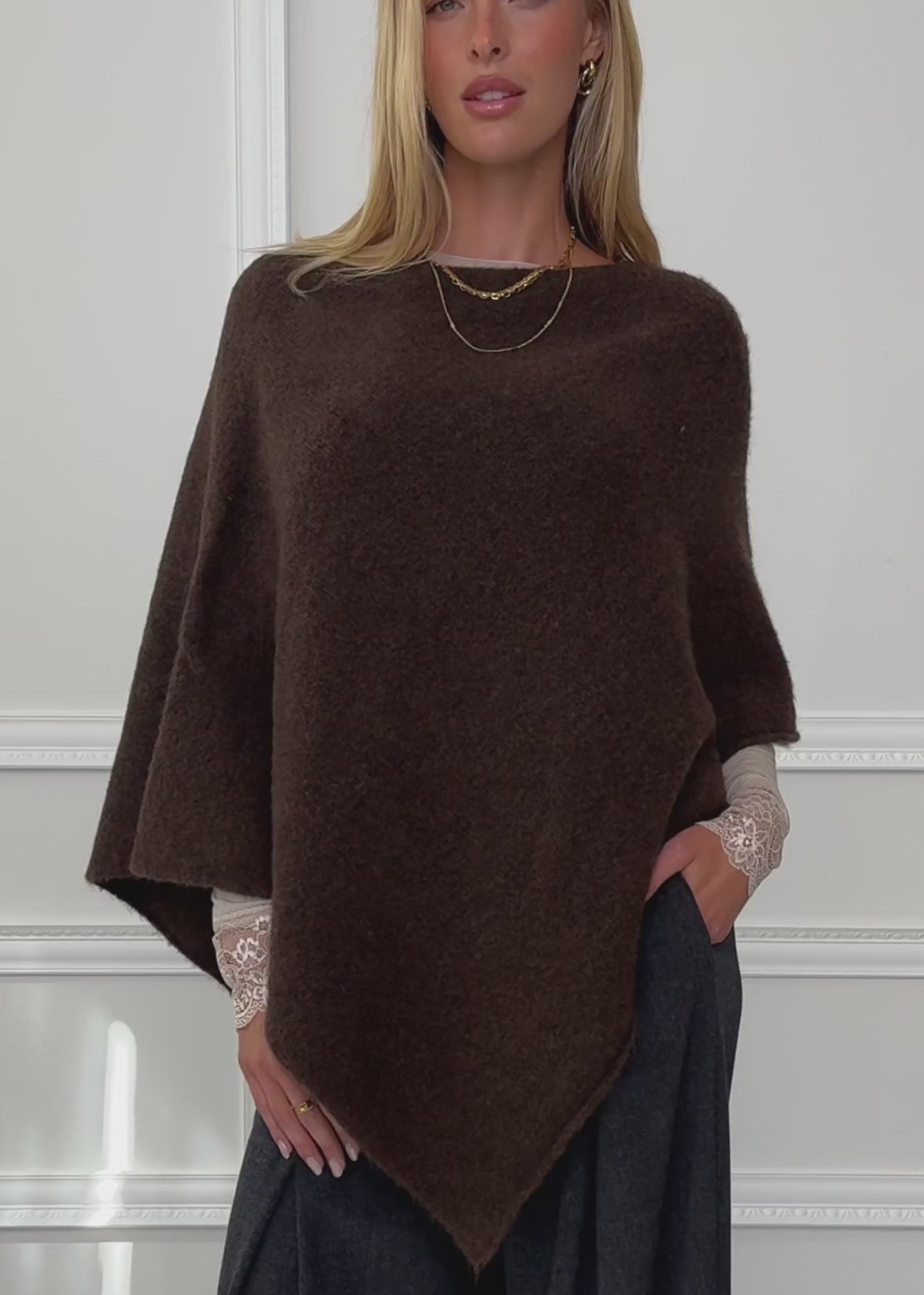 Wool-blend poncho - brown by SASSYCLASSY