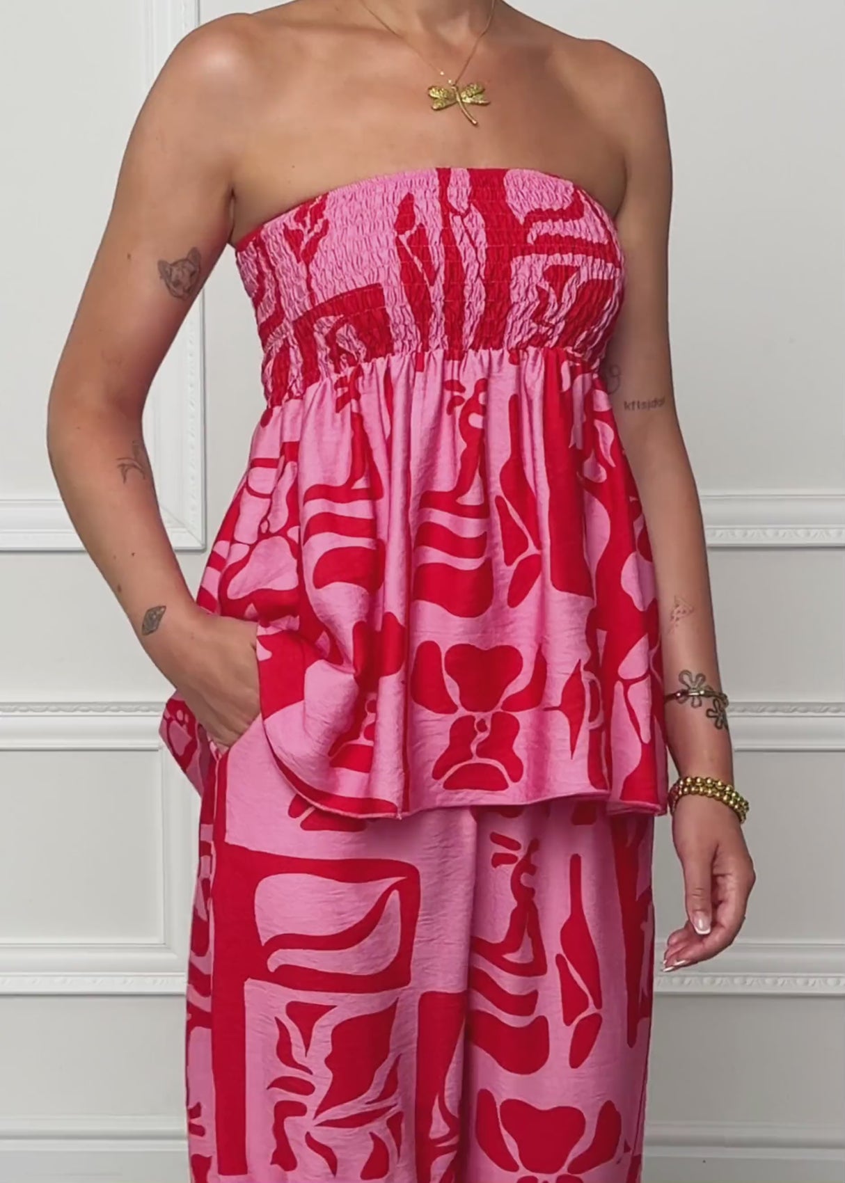 Bandeau Top mit Kunstprint - pink-rot von SASSYCLASSY