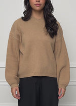 Rippstrickpullover mit hohem V-Ausschnitt - hellbraun