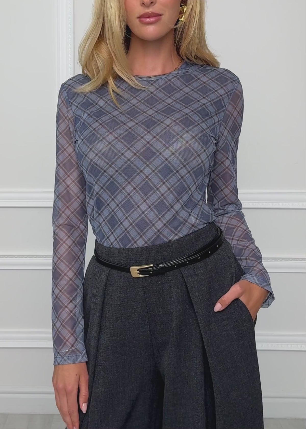 Mesh Langarmshirt mit kariertem Muster - blau von SASSYCLASSY