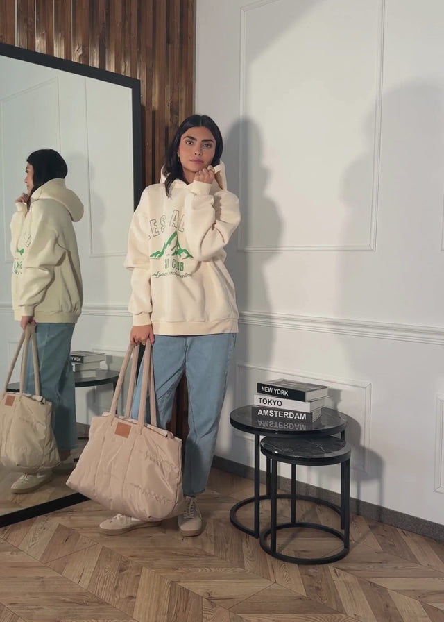 Hoodie with ski print - Off-white by SASSYCLASSY