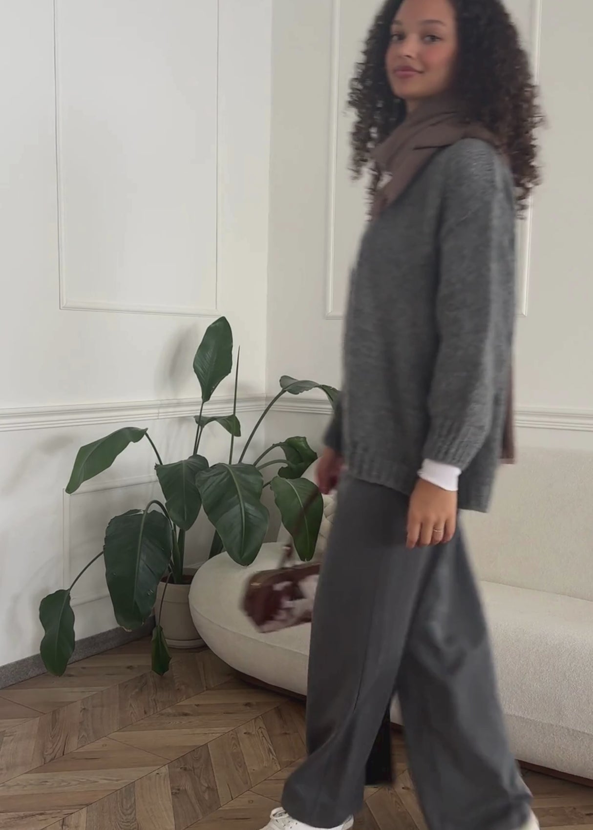 Langarmshirt mit Ziernähten - weiß