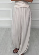 Ballonhose mit Spitzeneinsätzen - beige