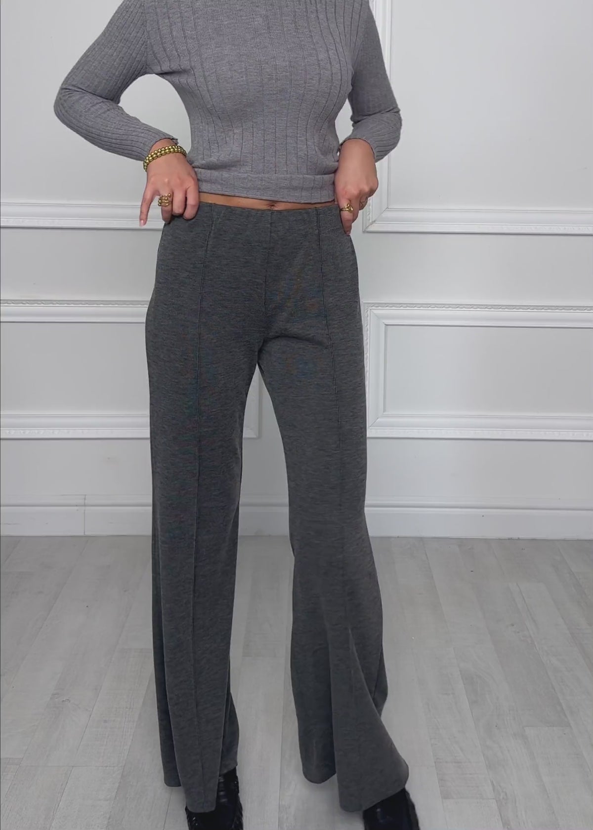 Ripphose mit Biesennaht - grau von SASSYCLASSY