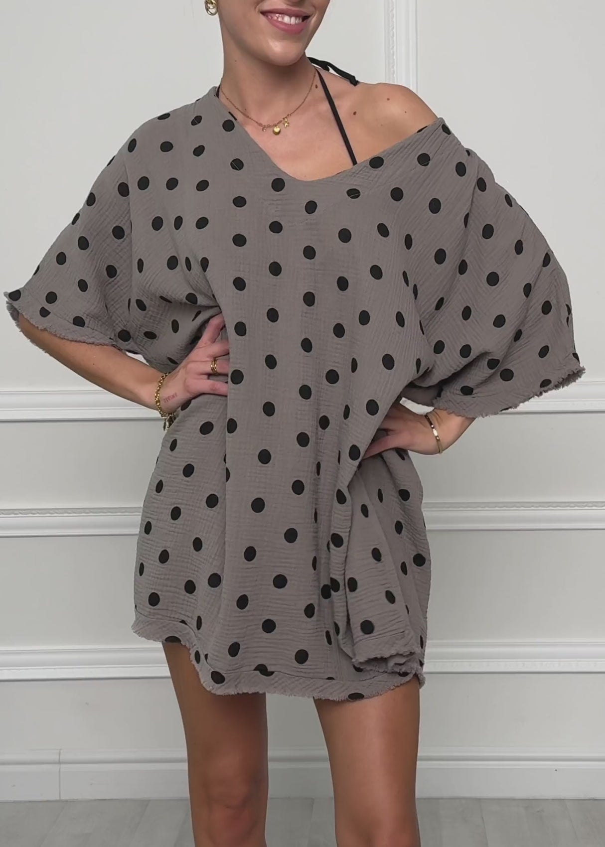 Musselin Tunika mit Punkte-Print - taupe-schwarz by SASSYCLASSY
