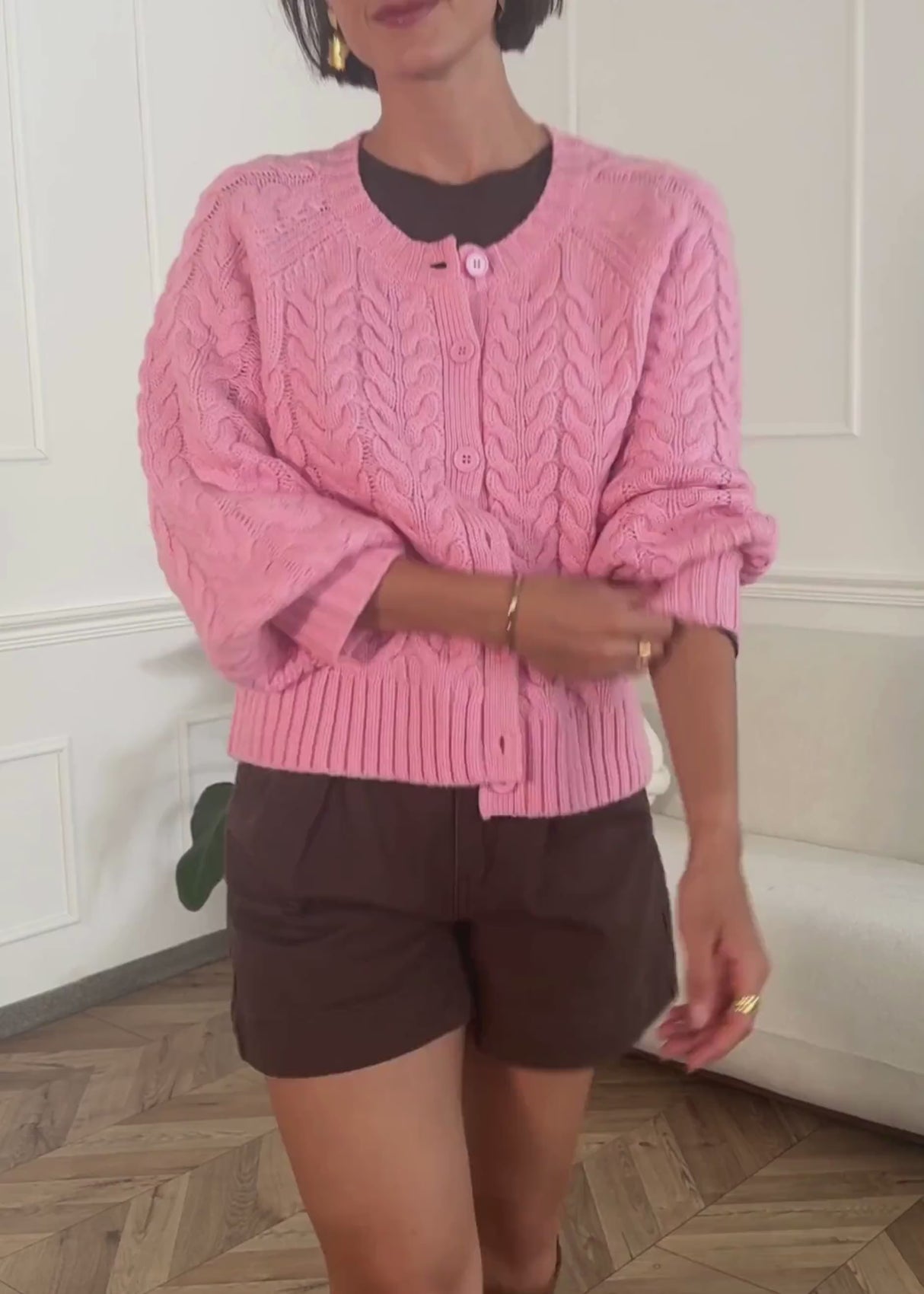 Cardiac cardigan with a circular neckline - pink