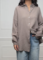 Muslin blouse in regular fit - taupe