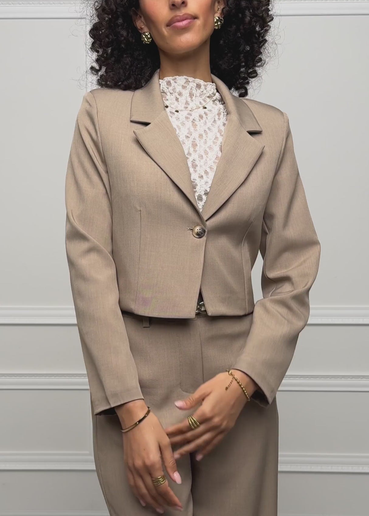 Cropped Blazer - dunkelbeige