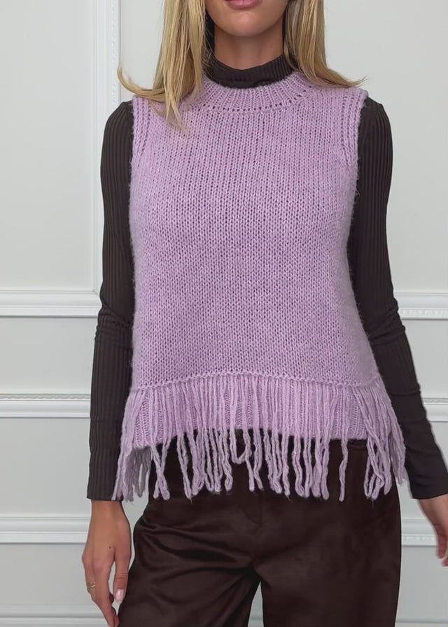 Sleeveless jumper with fringing - lilac by SASSYCLASSY